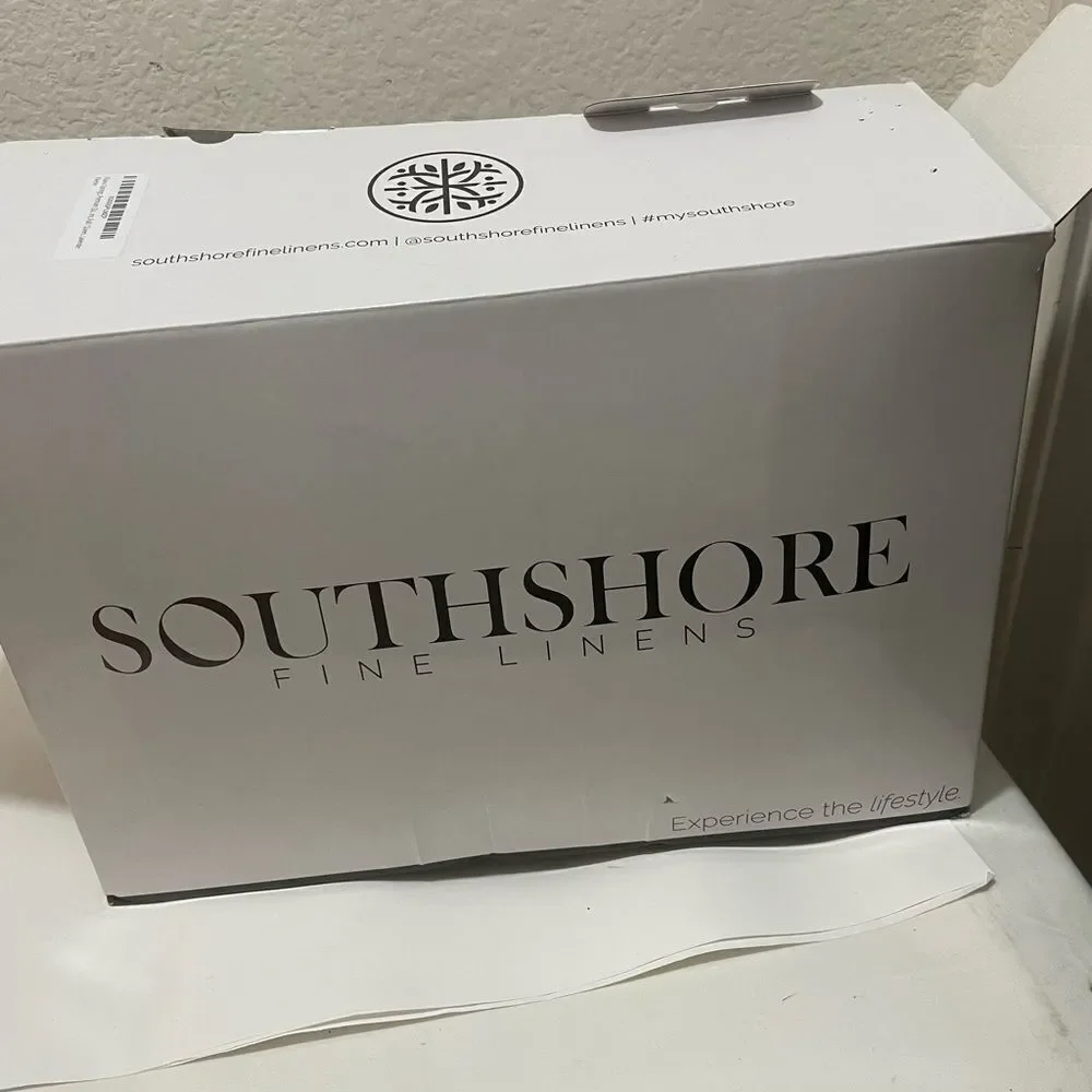 Southshore Fine Linens Circle one Quilt & 2 pillows Set lavender full/ queen.